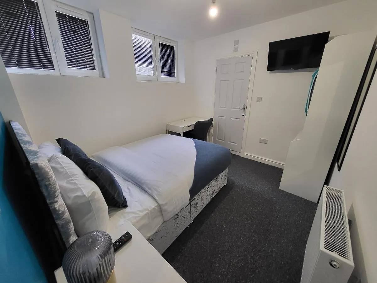 Nottingham Forest Rd, Short Stays 0*,  Royaume-Uni