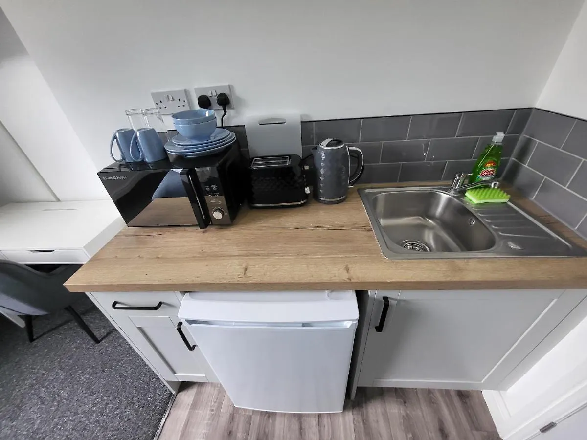 Nottingham Forest Rd, Short Stays