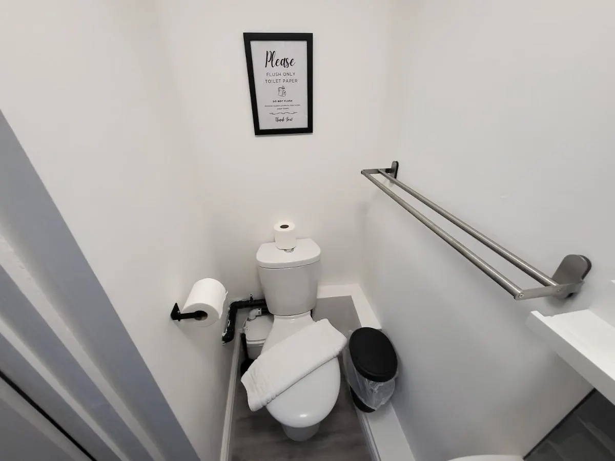 Nottingham Forest Rd, Short Stays Royaume-Uni