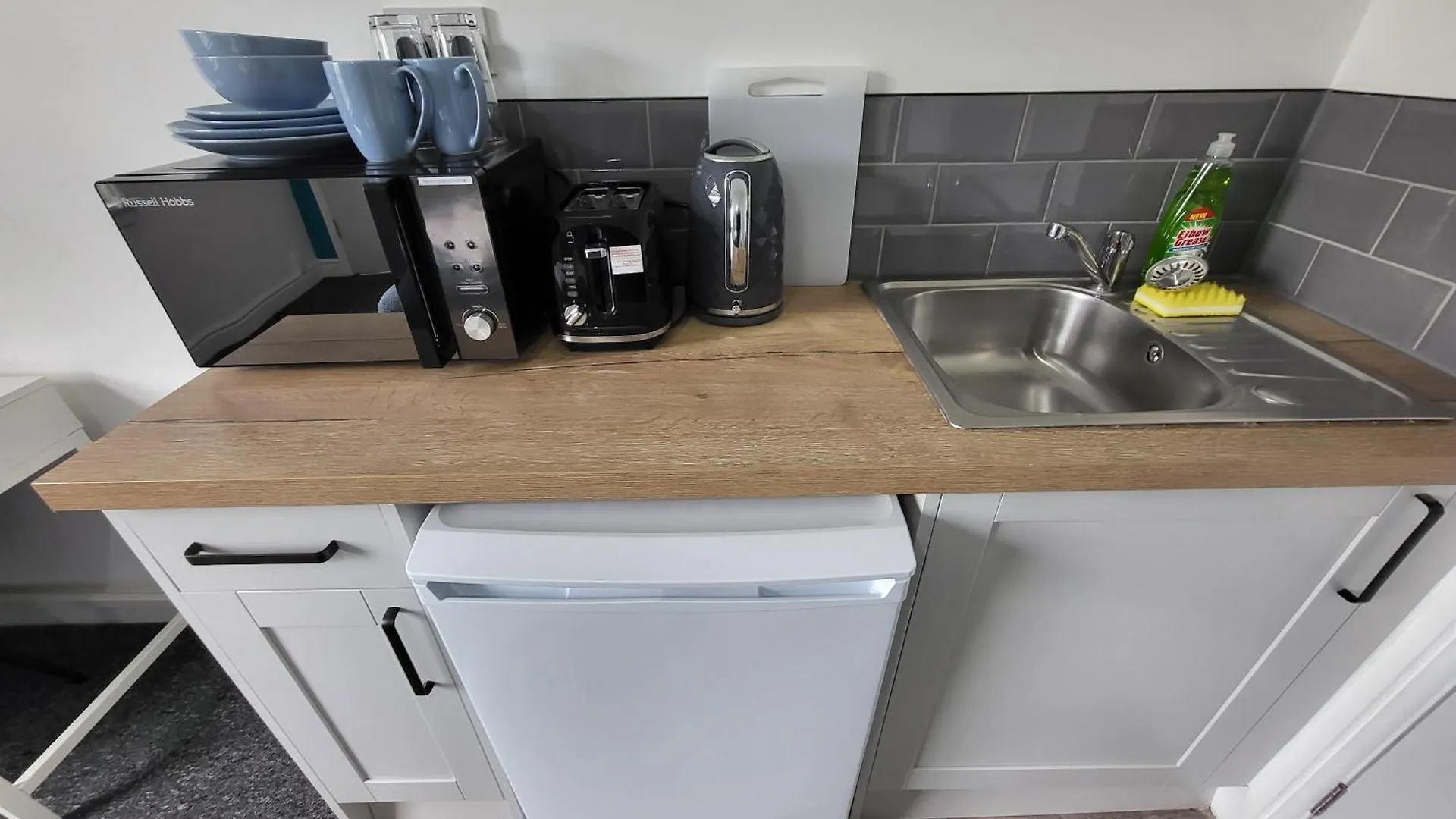 Nottingham Forest Rd, Short Stays